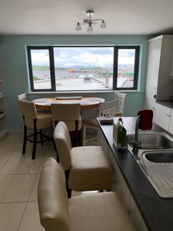 The Town House Apartment Killybegs Bagian luar foto